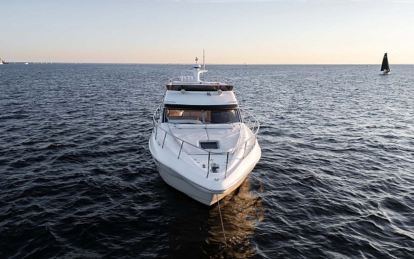 Аренда яхты Sealine F43 Monte Carlo в Питере, Санкт-Петербург